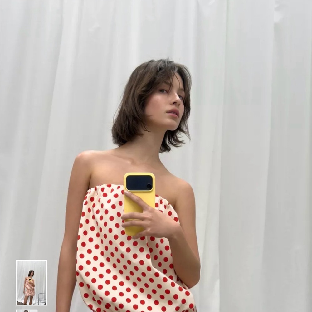 Zara Cream Mini Dress with Red Polka Dots - Picture 2 of 2